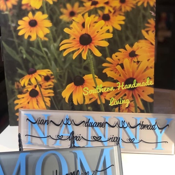 Back-to-school Personalized Tiles - Picture 4 of 8